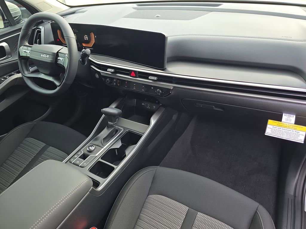 New 2026 Kia Sorento LX image 13