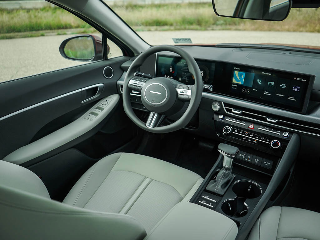 New 2026 Hyundai Sonata SE image 13