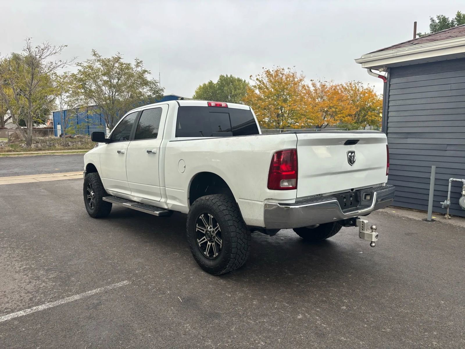 Used 2016 RAM 2500 SLT image 8