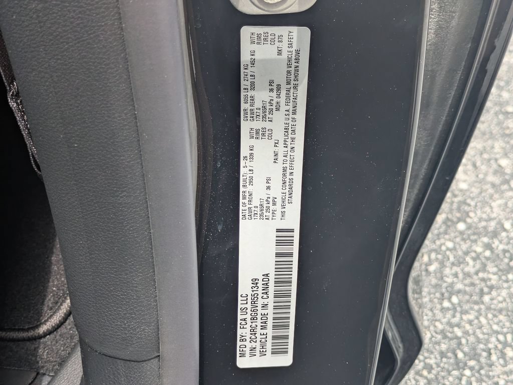New 2027 Chrysler Pacifica Select FWD image 27
