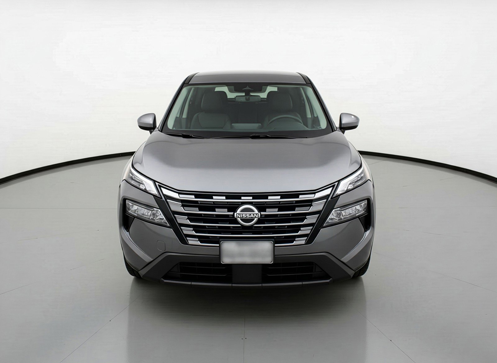 Used 2025 Nissan Rogue SV image 2