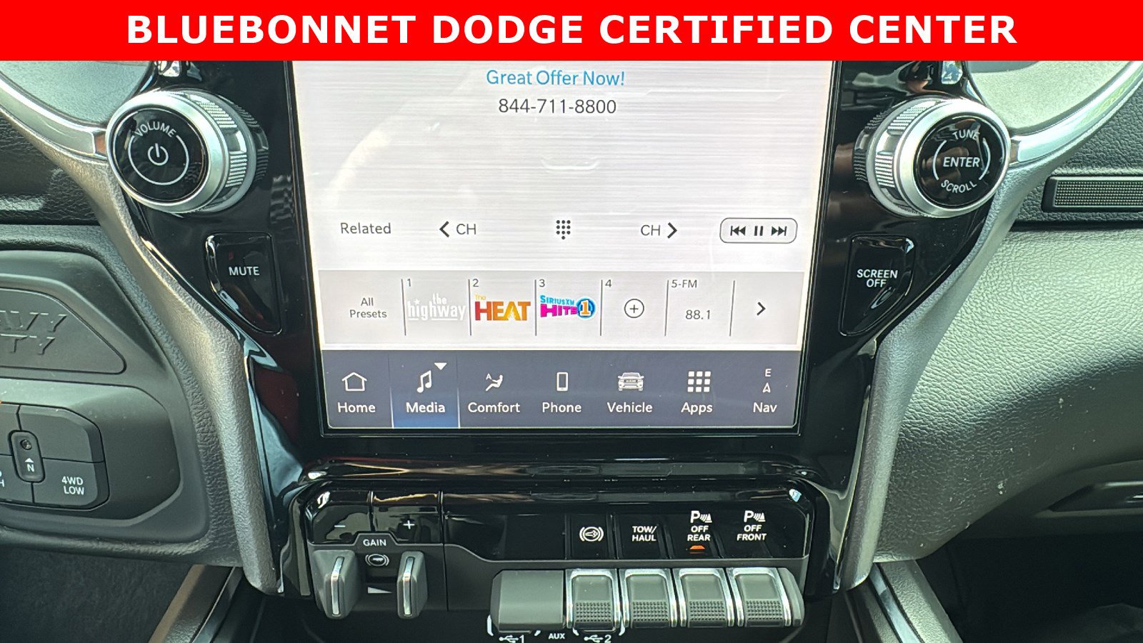 Used 2026 RAM 2500 Laramie w/ Night Edition AWD/4WD image 20