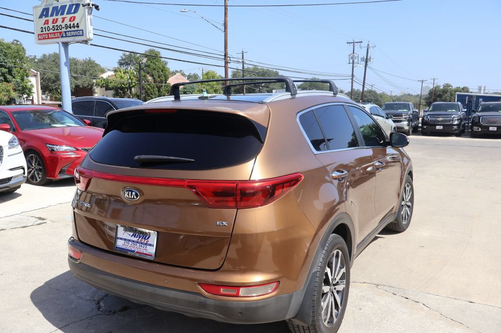 Used 2017 Kia Sportage EX w/ EX Technology Package FWD image 8