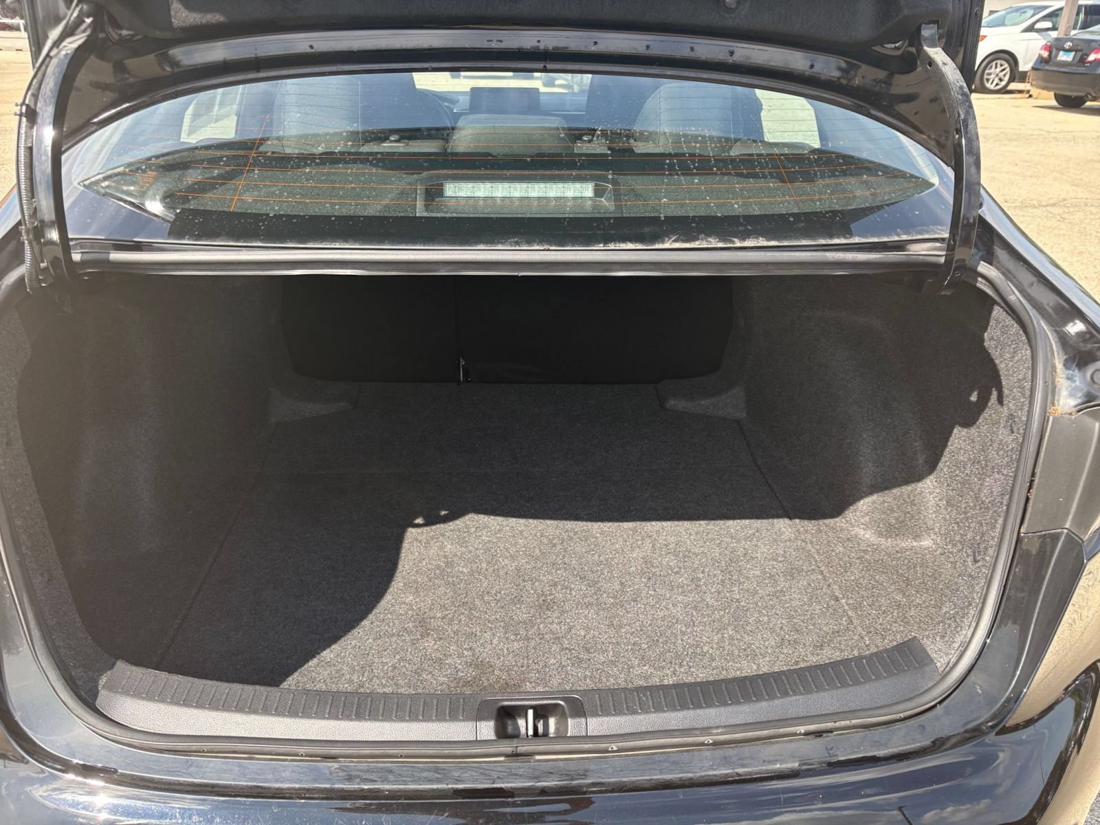 Used 2025 Toyota Corolla LE FWD image 28