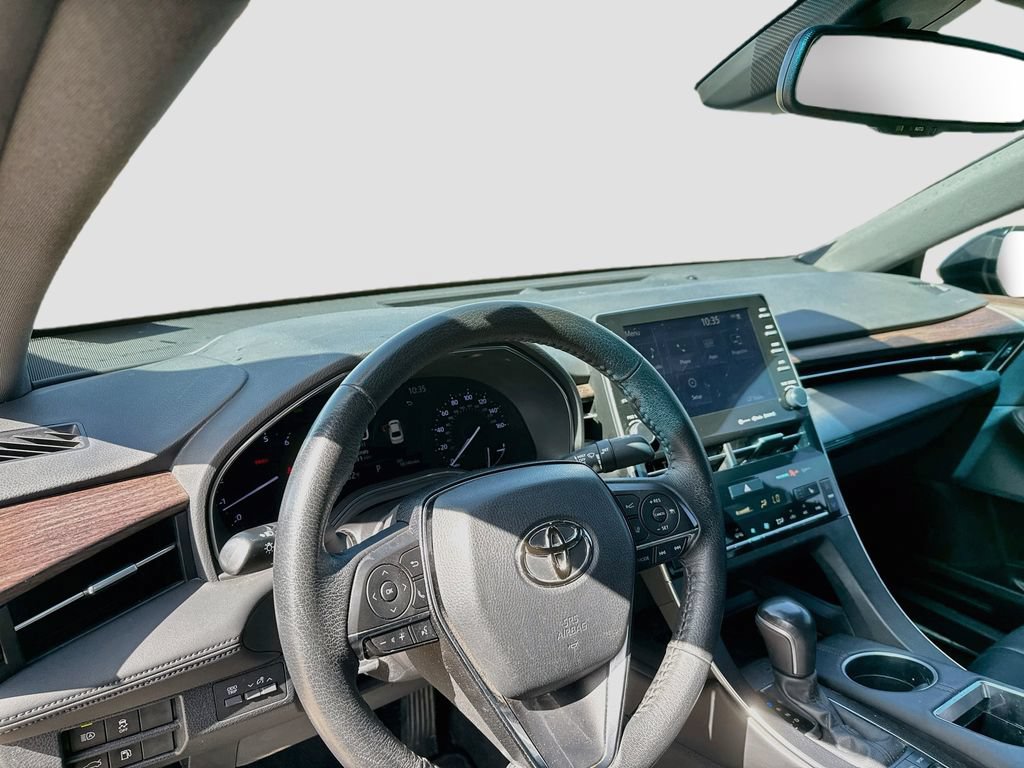 Used 2022 Toyota Avalon XLE FWD image 11