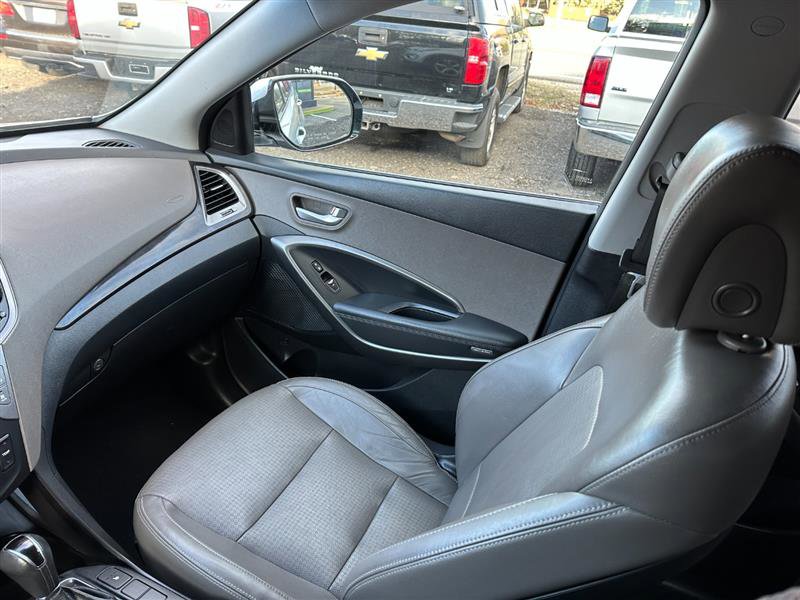Used 2013 Hyundai Santa Fe Limited AWD/4WD image 29