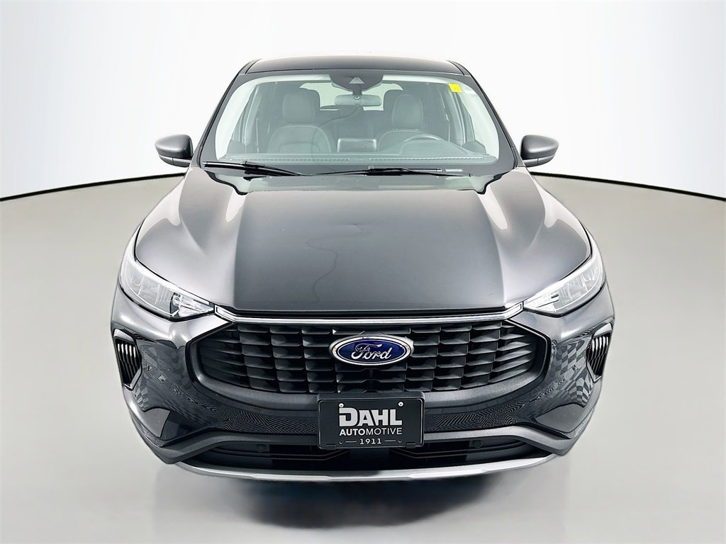 Used 2025 Ford Escape Active image 2