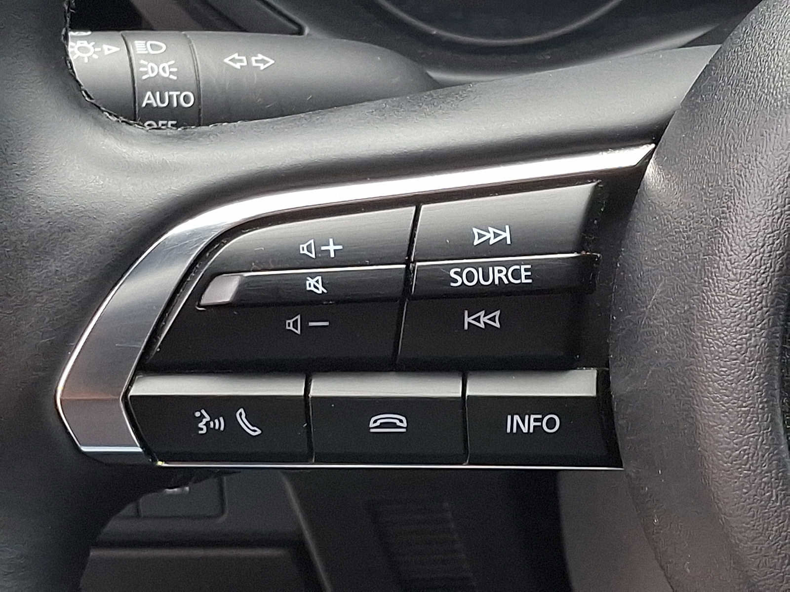 Certified 2024 MAZDA MAZDA3 s image 23