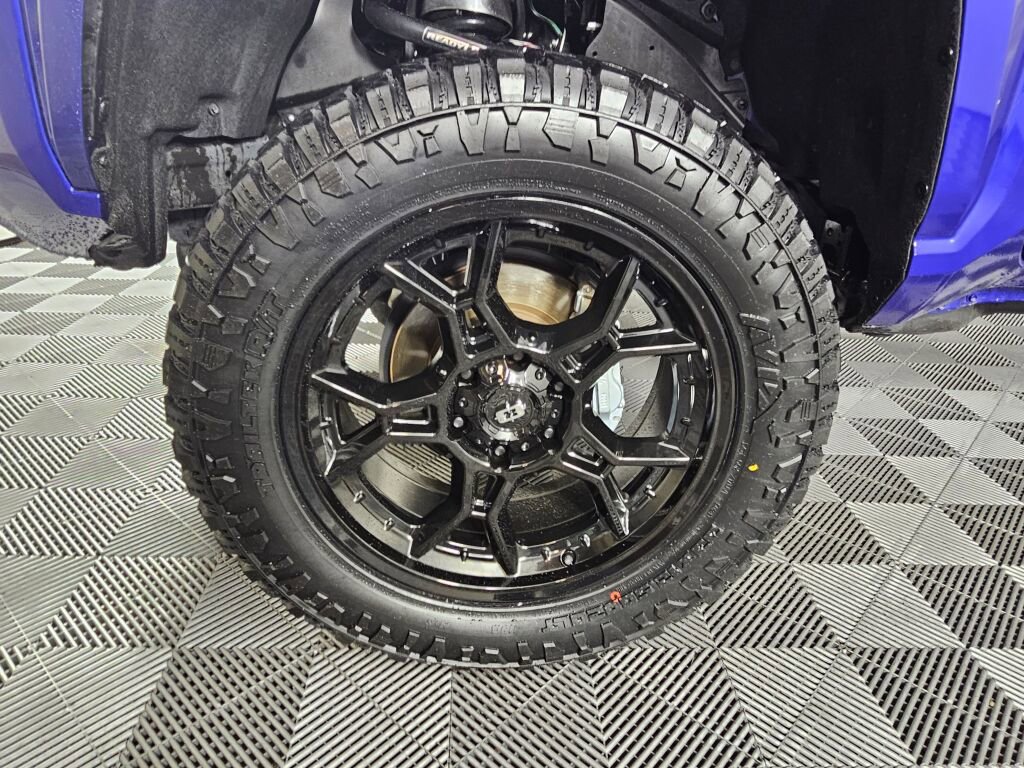 Used 2024 Toyota Tacoma SR5 image 11