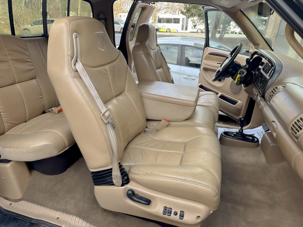 Used 2001 Dodge Ram 2500 Truck SLT image 27