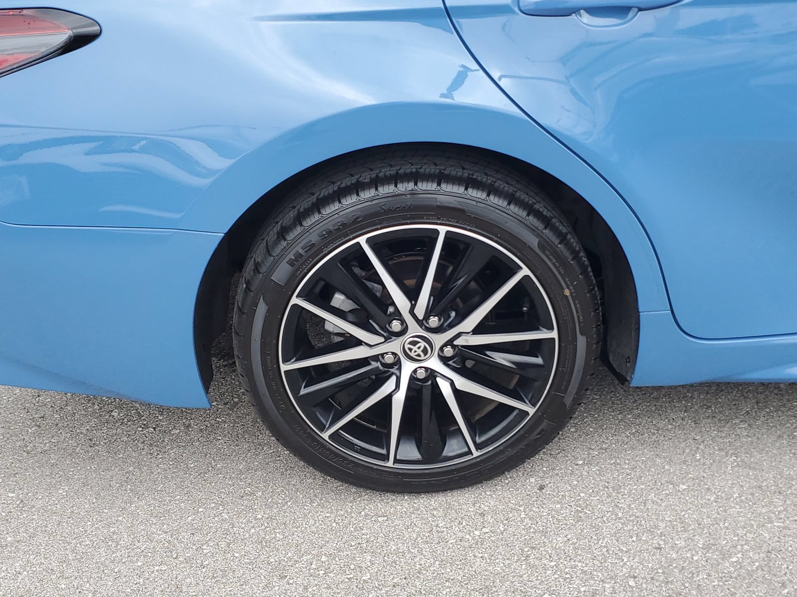 Certified 2024 Toyota Camry SE FWD image 5