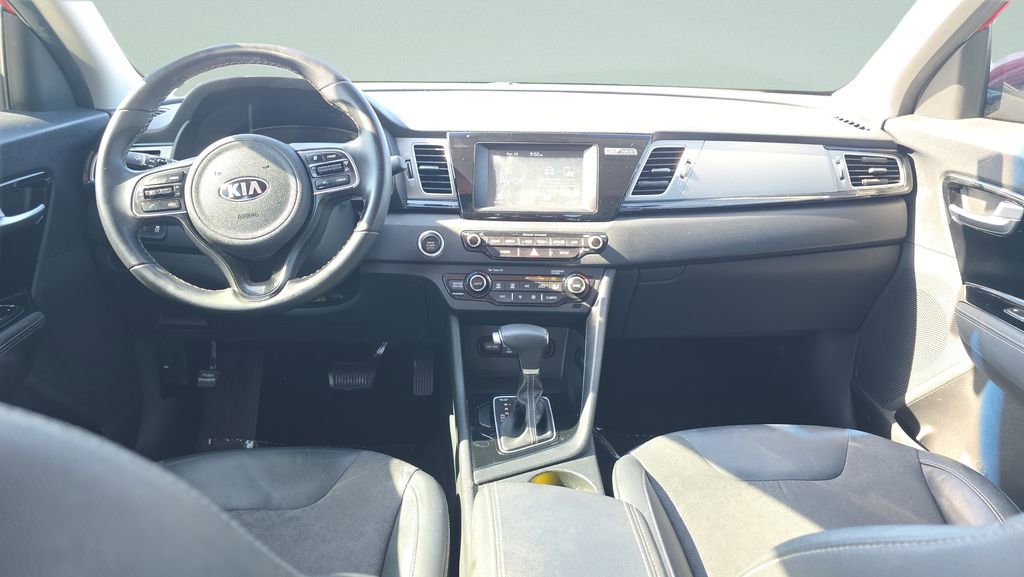 Used 2018 Kia Niro EX FWD image 14