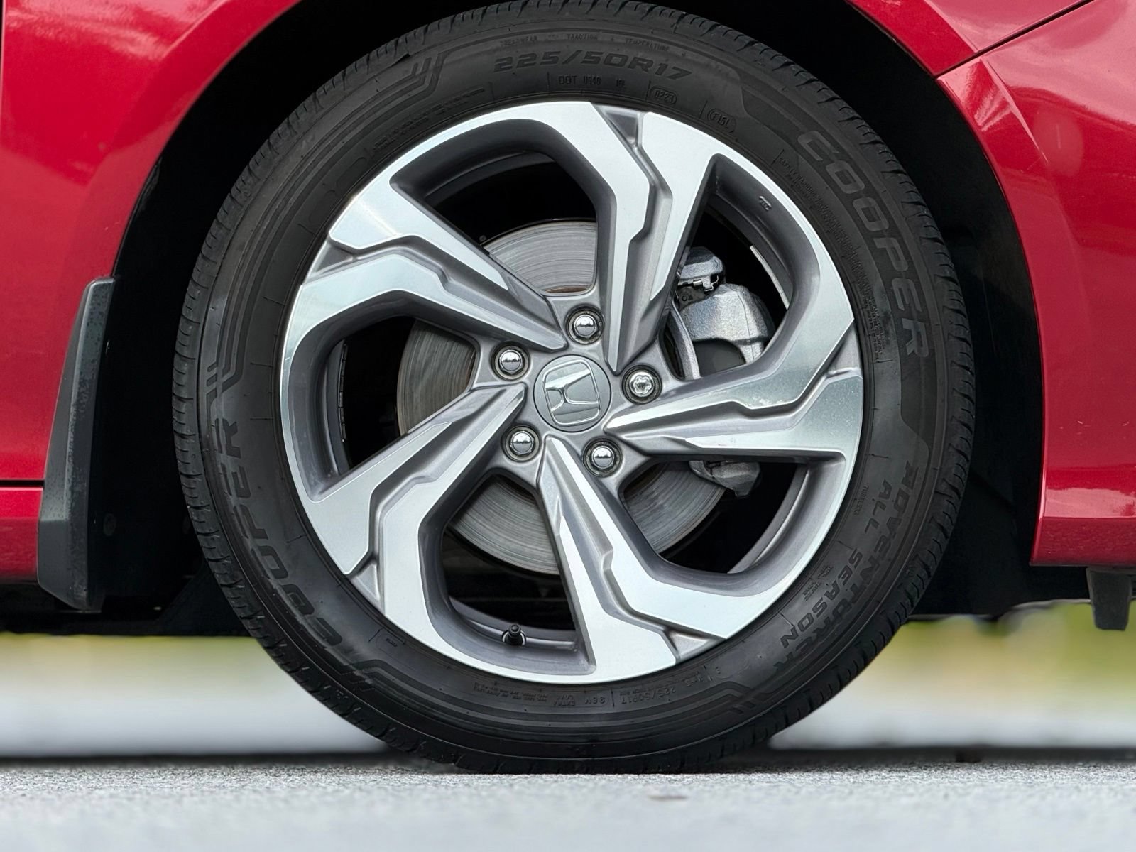 Used 2018 Honda Accord EX-L image 21