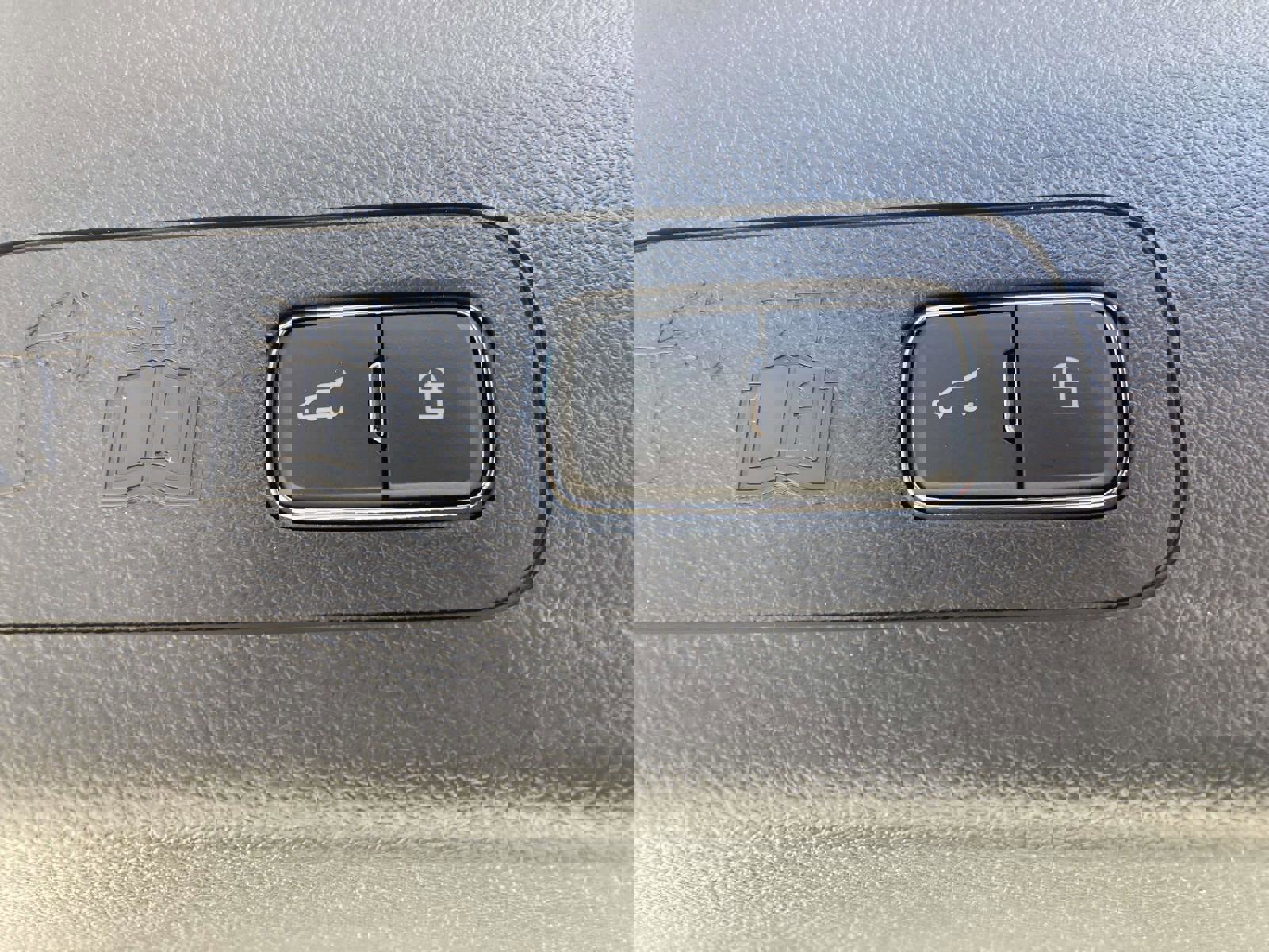 New 2026 Lincoln Aviator 2WD w/ Jet Appearance Package image 16