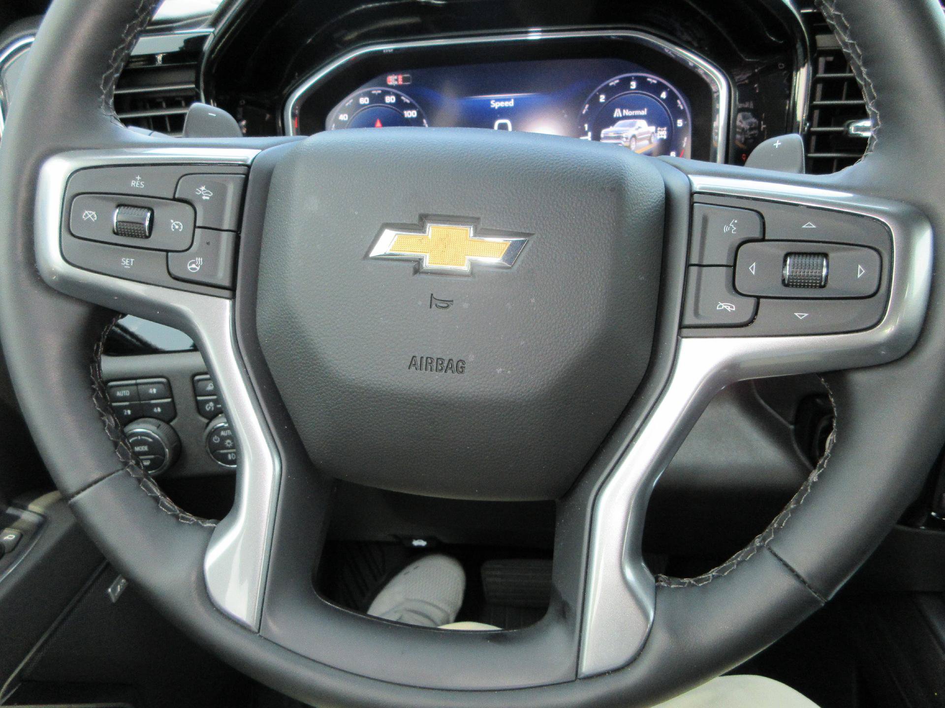Certified 2025 Chevrolet Silverado 1500 LTZ w/ LTZ Premium Package AWD/4WD image 21
