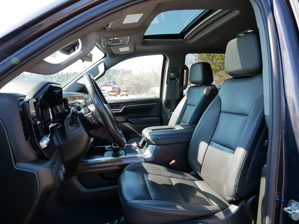 Used 2022 Chevrolet Silverado 1500 RST w/ RST All Star Premium Package image 15