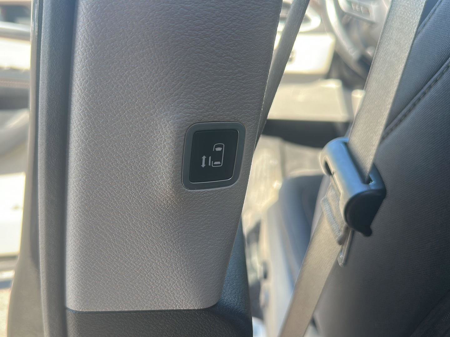 Used 2019 Chrysler Pacifica Touring Plus w/ Cold Weather Group image 24