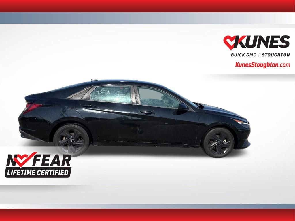 Used 2022 Hyundai Elantra SEL image 12