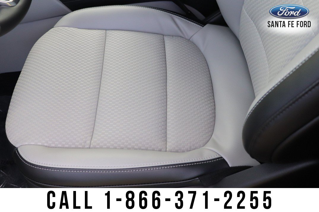 New 2023 Ford Escape SE image 22
