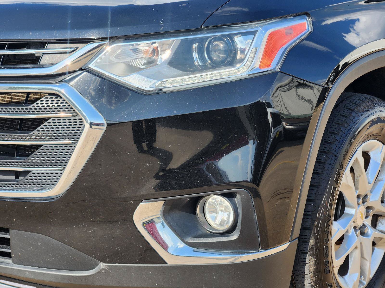 Certified 2021 Chevrolet Traverse LT FWD image 8