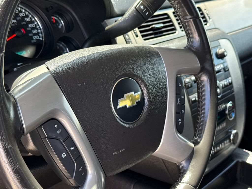 Used 2014 Chevrolet Silverado 2500 LTZ w/ LTZ Plus Package AWD/4WD image 31