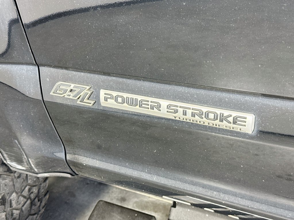 Used 2018 Ford F350 Lariat w/ Chrome Package AWD/4WD image 28