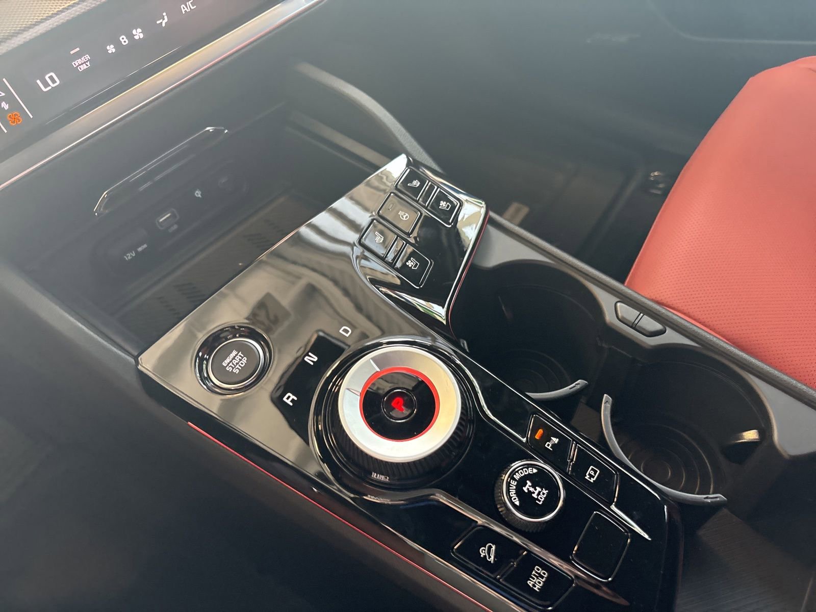 New 2025 Kia Sportage SX Prestige image 24