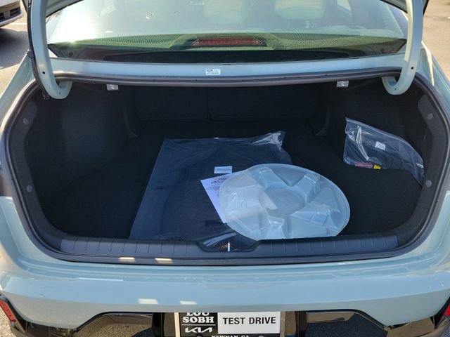New 2026 Kia K4 GT-Line image 9