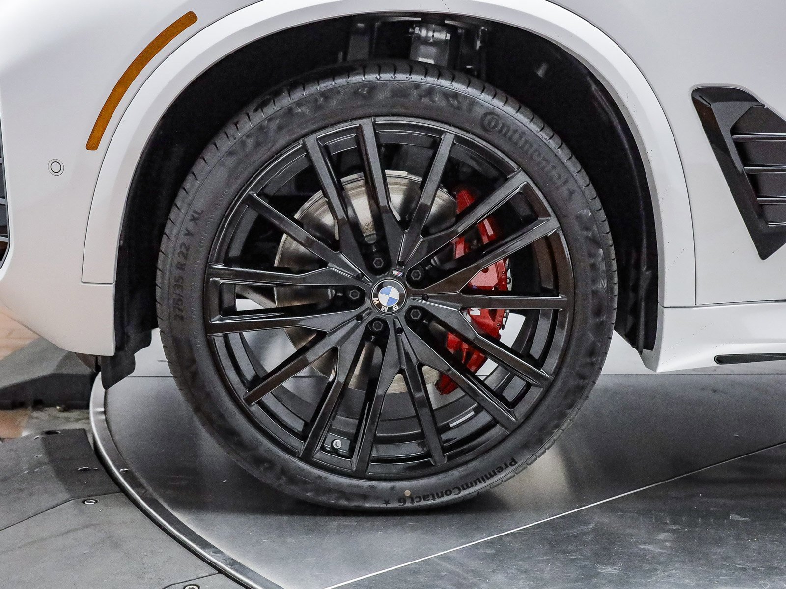 New 2026 BMW X5 sDrive40i w/ M Sport Package image 12