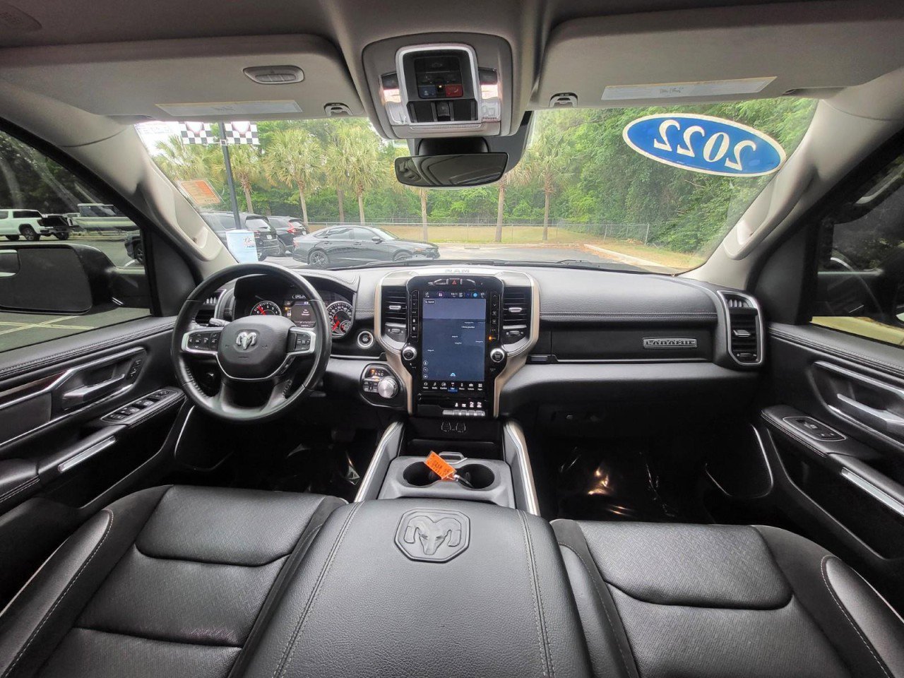 Used 2022 RAM 1500 Laramie AWD/4WD image 15