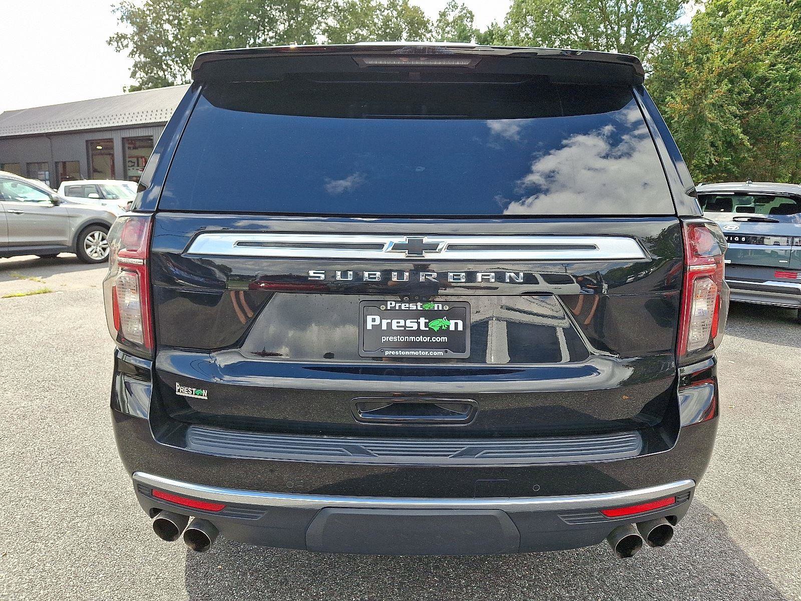 Used 2021 Chevrolet Suburban High Country w/ Premium Package image 5