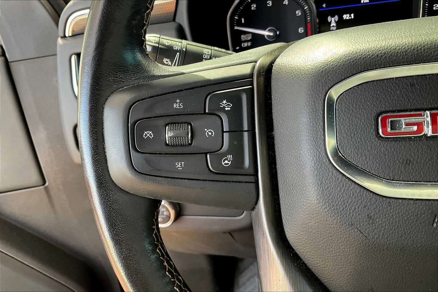 Used 2021 GMC Yukon AT4 image 21