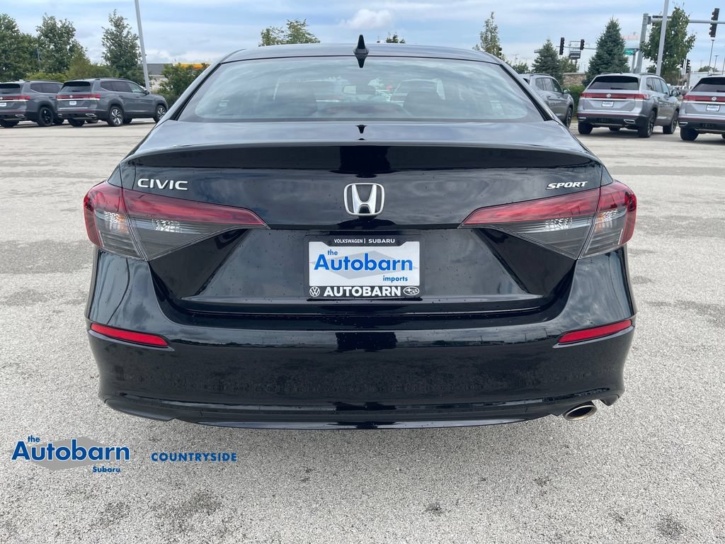Used 2025 Honda Civic Sport image 4