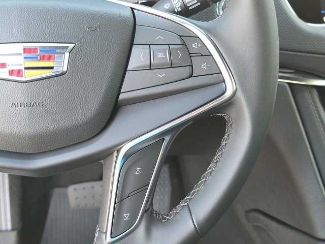 New 2025 Cadillac XT5 Luxury w/ LPO, Floor Liner Package image 24