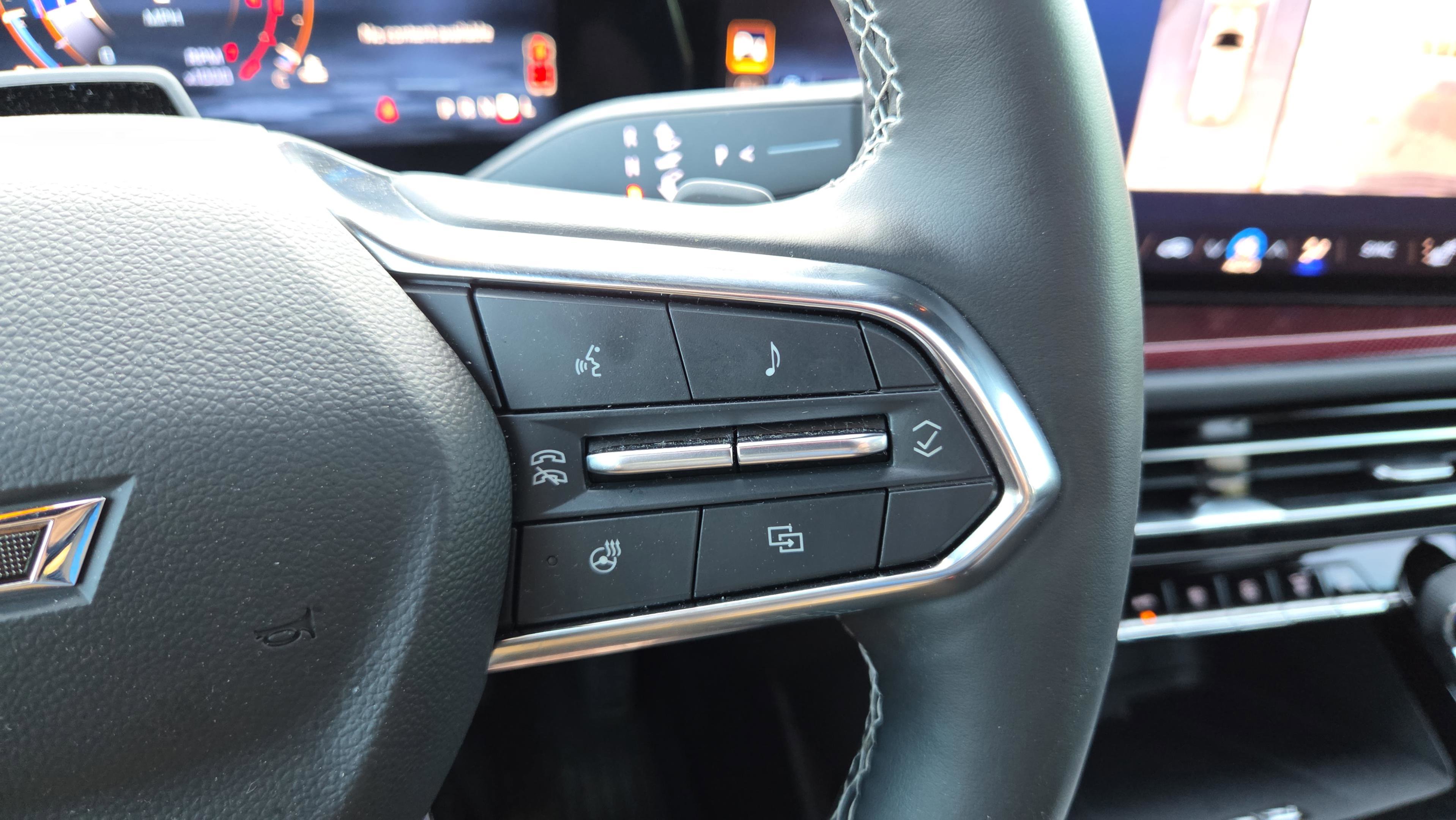 Used 2024 Chevrolet Traverse Z71 w/ Enhanced Driving Package image 15