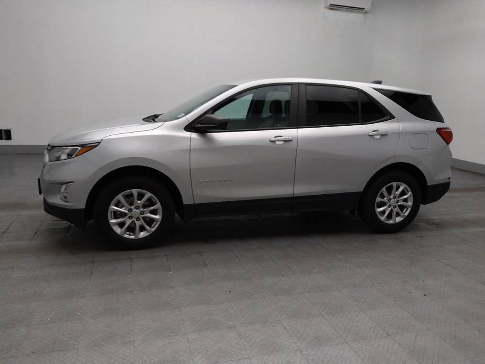 Used 2020 Chevrolet Equinox LS w/ LPO, Cargo Package AWD/4WD image 2
