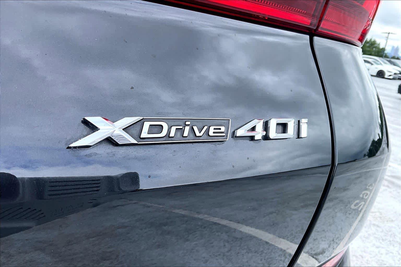 Used 2022 BMW X6 xDrive40i w/ Executive Package AWD/4WD image 10