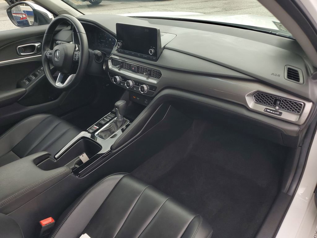 Certified 2025 Acura Integra Base image 4