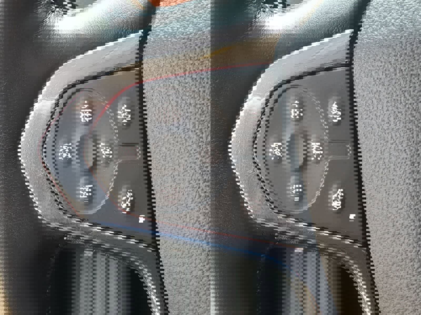 Used 2018 Chevrolet Traverse High Country AWD/4WD image 23