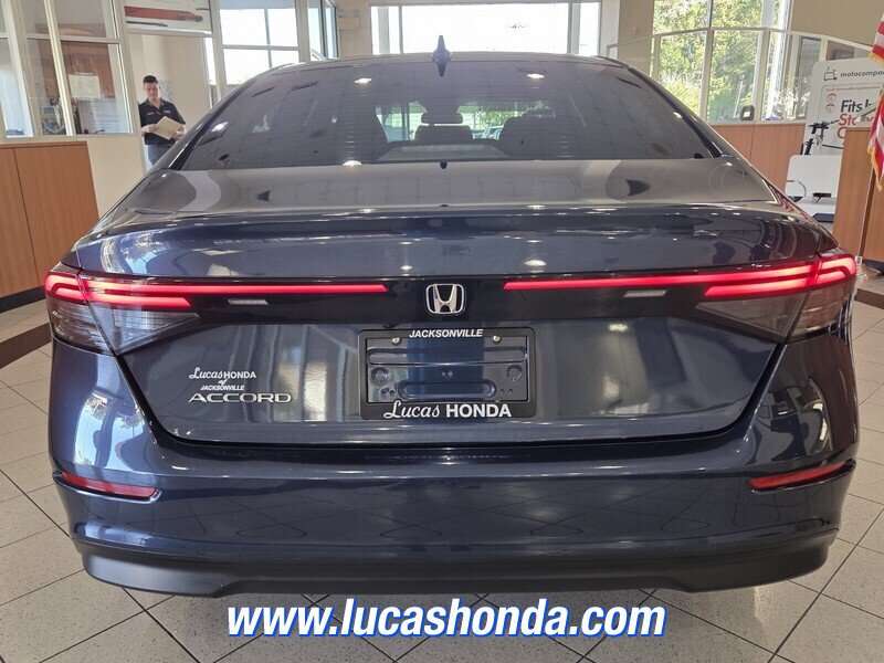 Used 2024 Honda Accord EX image 5
