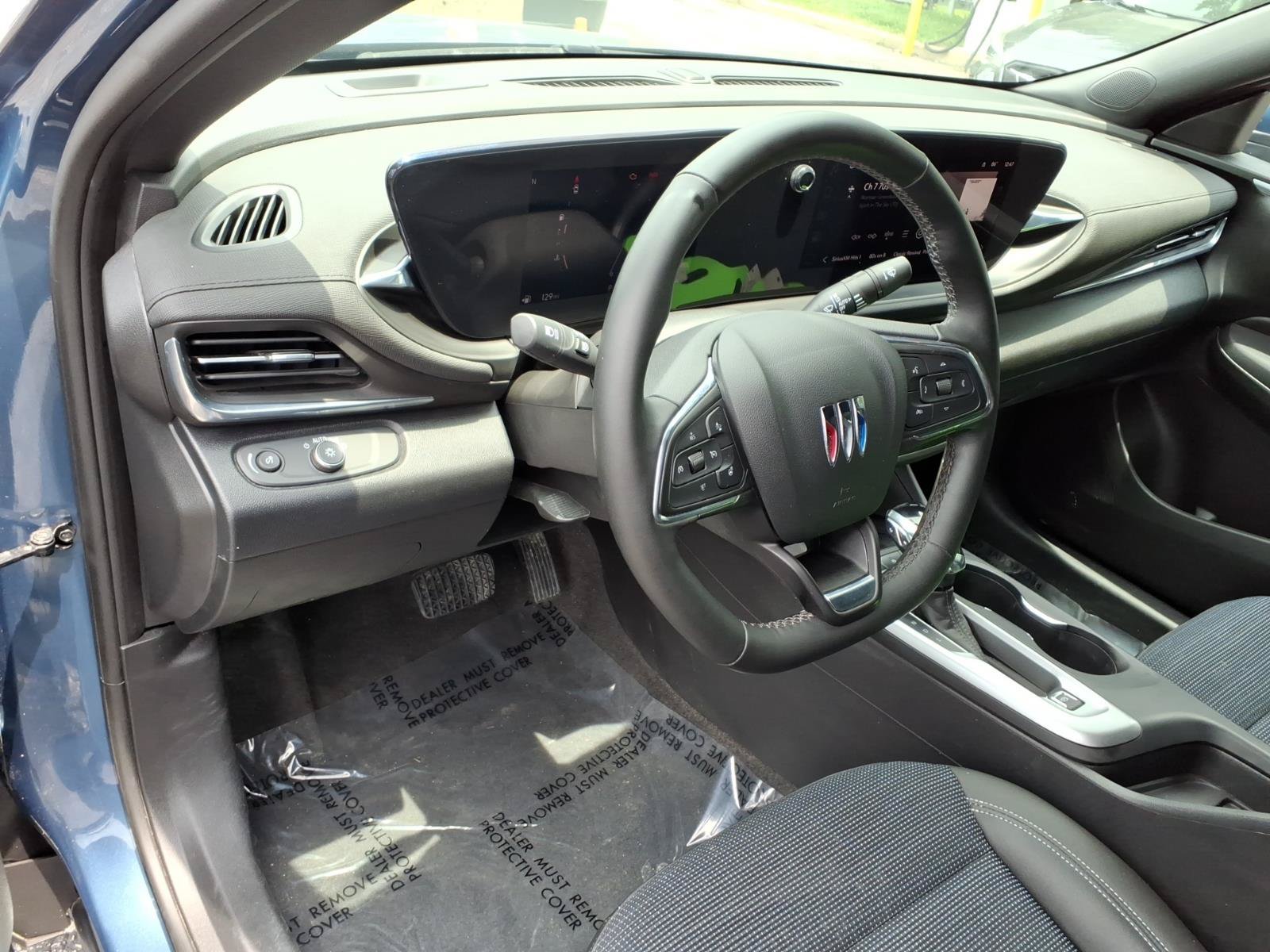 Used 2025 Buick Envista Preferred w/ Convenience I Package FWD image 9