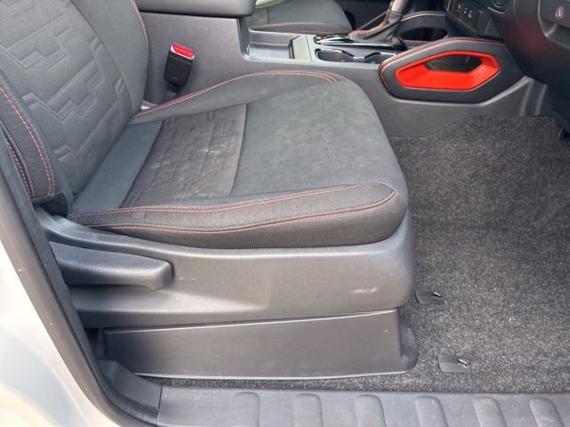 Used 2022 Nissan Frontier Pro-X w/ Technology Package image 11