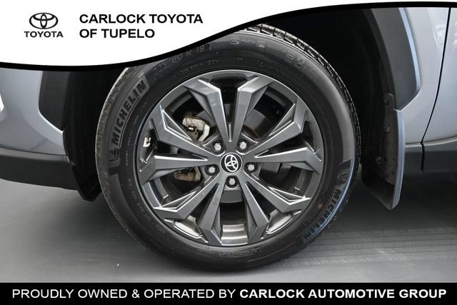 Used 2024 Toyota RAV4 Limited AWD/4WD image 17