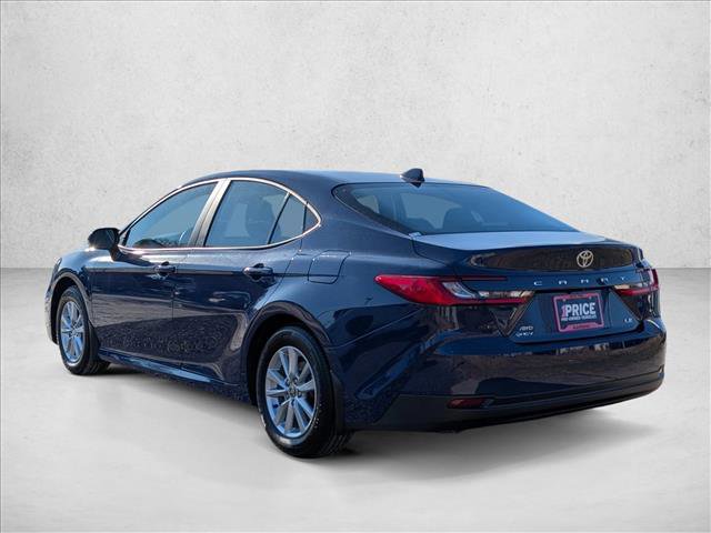 Used 2025 Toyota Camry LE image 8