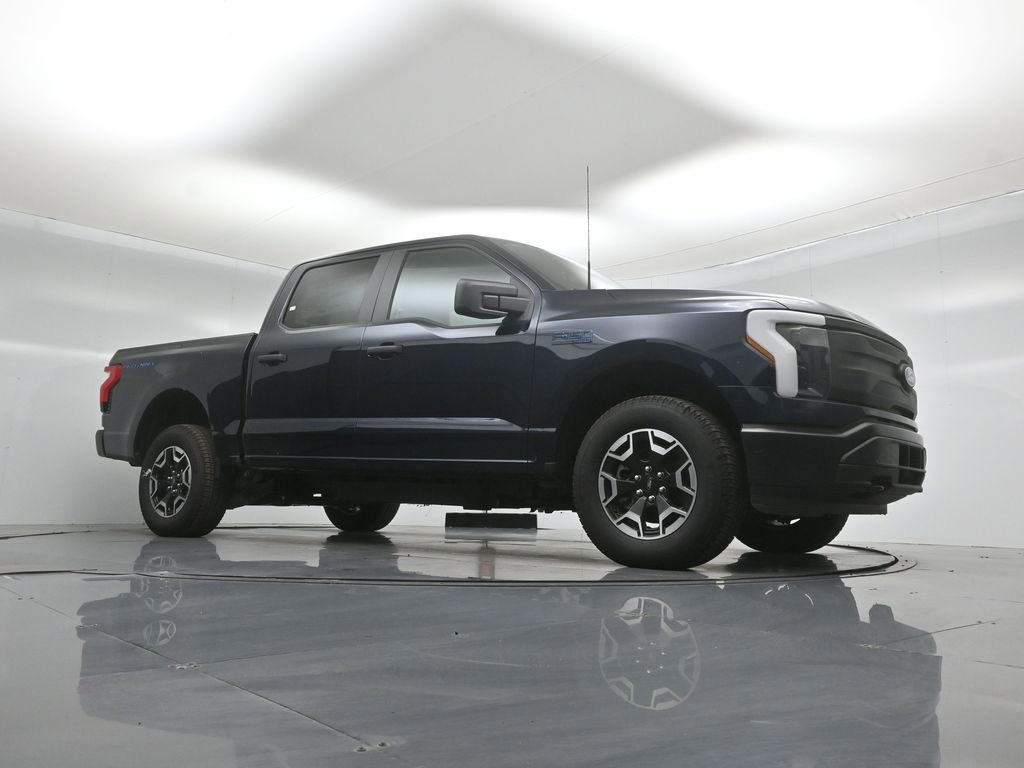 New 2024 Ford F150 Lightning Pro AWD/4WD image 3