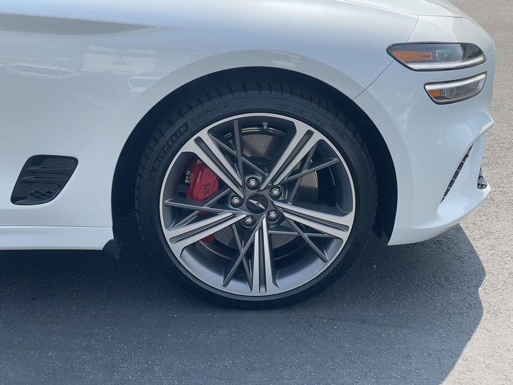 Used 2025 Genesis G70 3.3T Advanced w/ Sport Prestige Package image 30