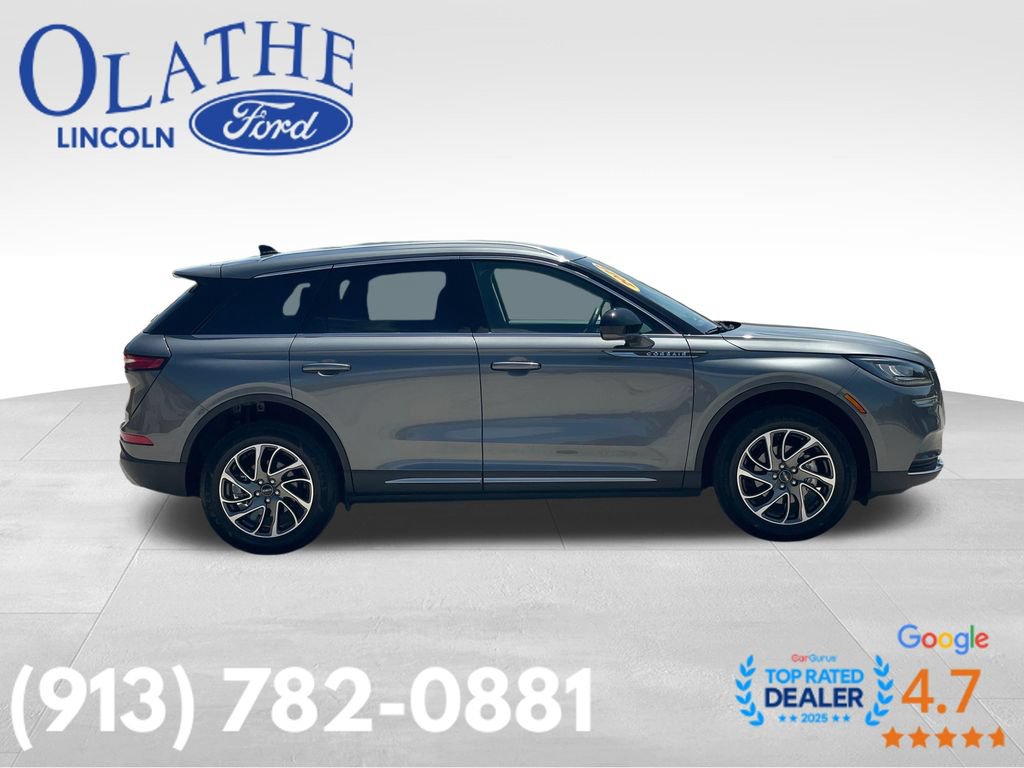Certified 2022 Lincoln Corsair AWD w/ Equipment Group 101A image 7
