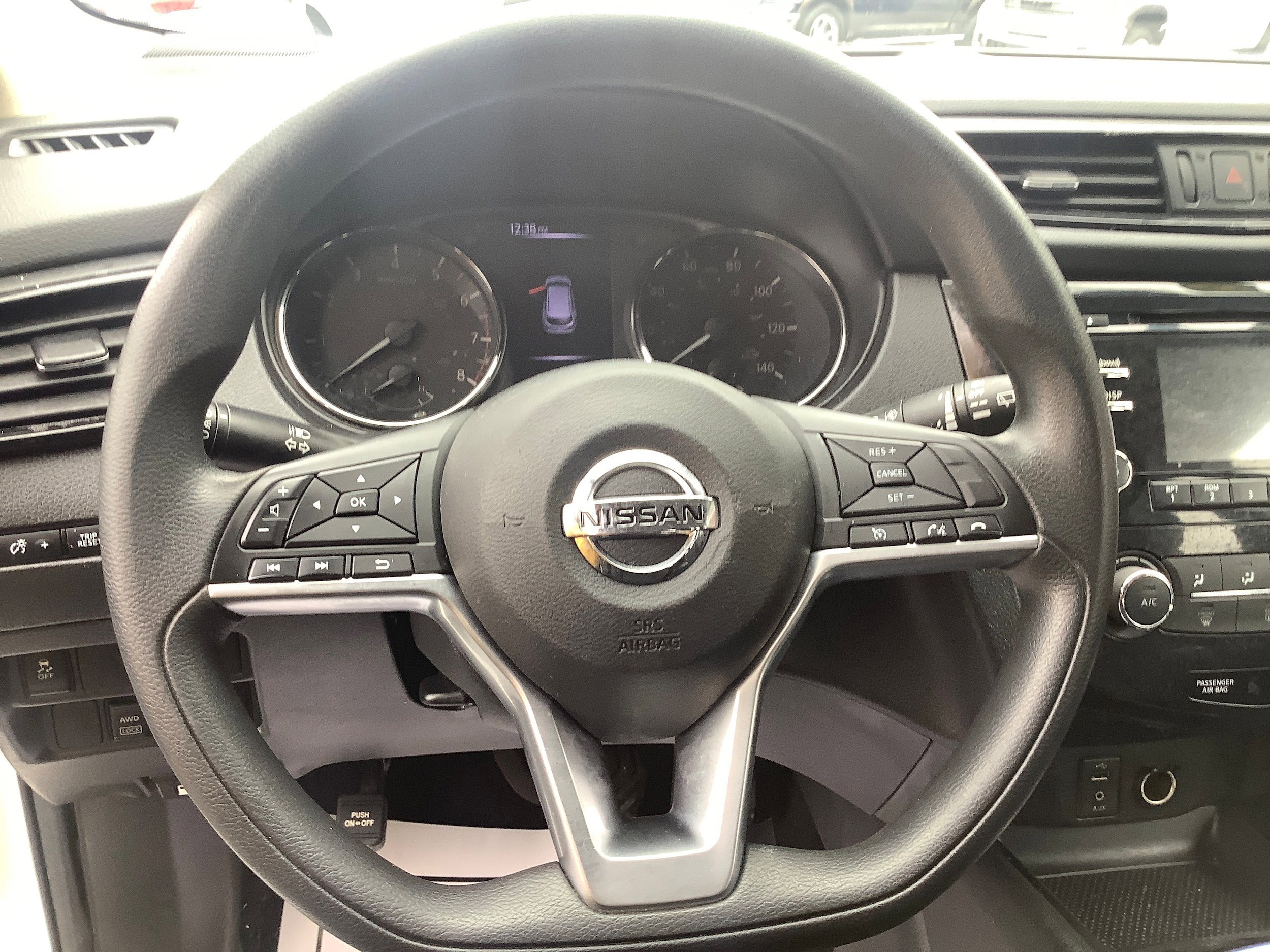 Used 2018 Nissan Rogue Sport S AWD/4WD image 18