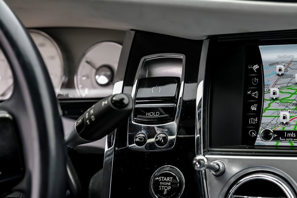 Used 2019 Rolls-Royce Ghost image 32