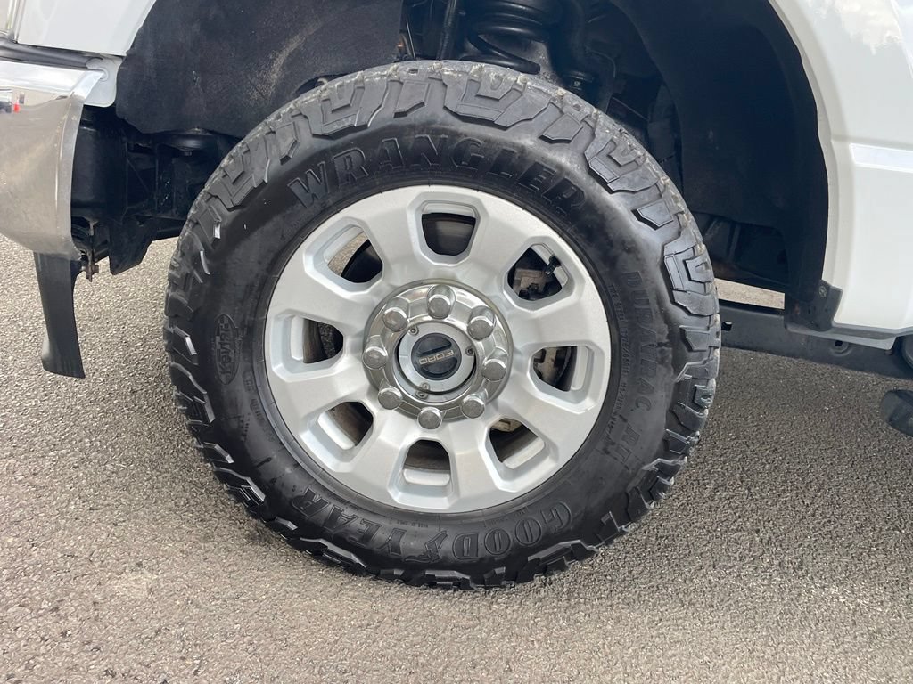 Used 2024 Ford F350 XLT AWD/4WD image 18